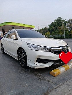 รถเก๋งladydrive